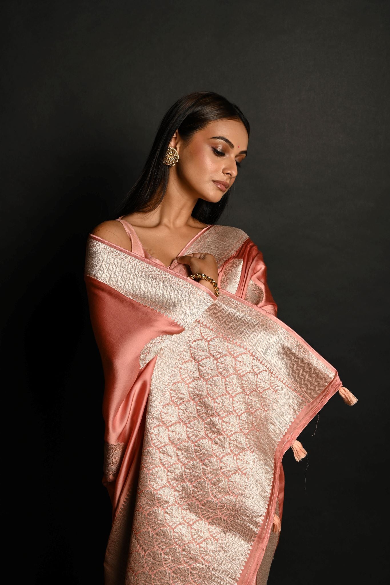 Powder Pink Pure Handloom Banarasi Silk Saree in Silver Zari Weave - Anvi Couture