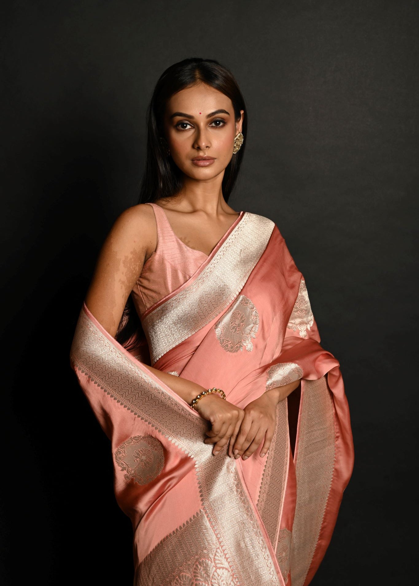 Powder Pink Pure Handloom Banarasi Silk Saree in Silver Zari Weave - Anvi Couture