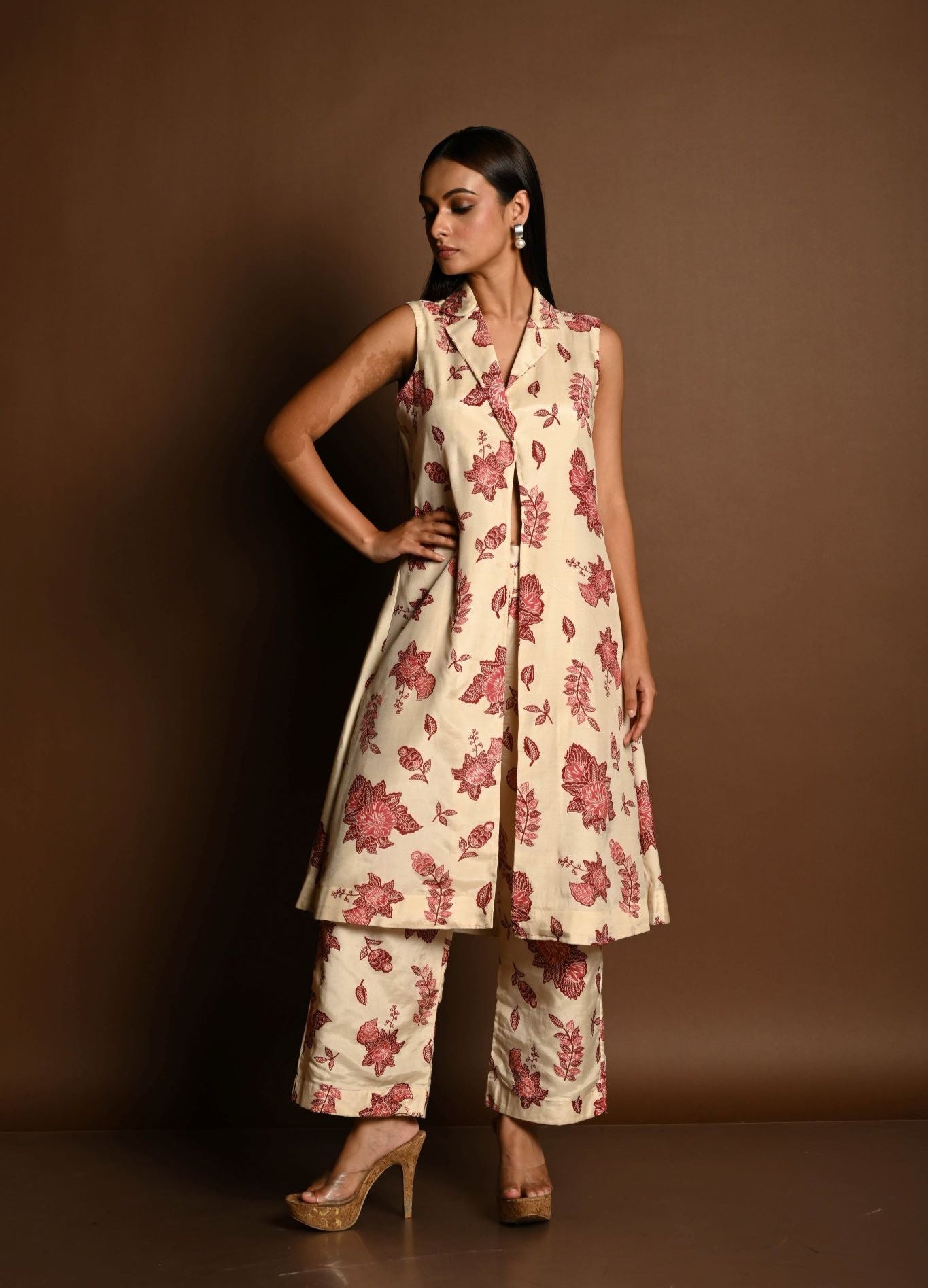 Red and White Printed Long Jacket and Pant Set - Anvi Couture - Image 2