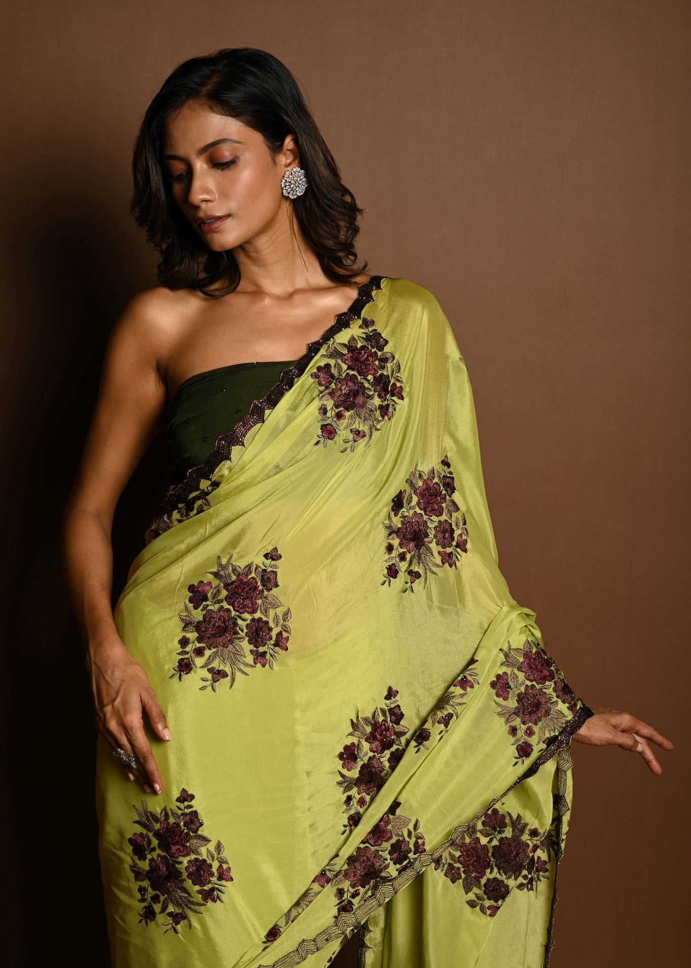 Olive Green Beautiful Thread Embroidery Sequin Floral Work on Satin Silk Saree - Image 3