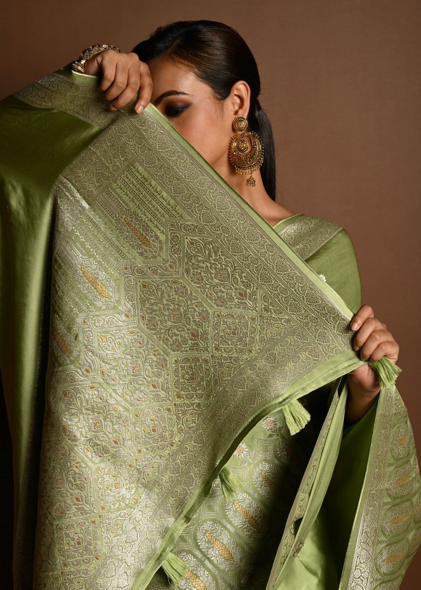Sea Green Satin Silk Handloom Banarasi Saree - Anvi Couture
