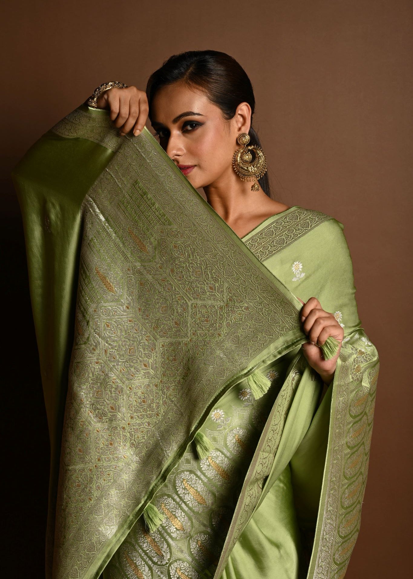 Sea Green Satin Silk Handloom Banarasi Saree - Anvi Couture