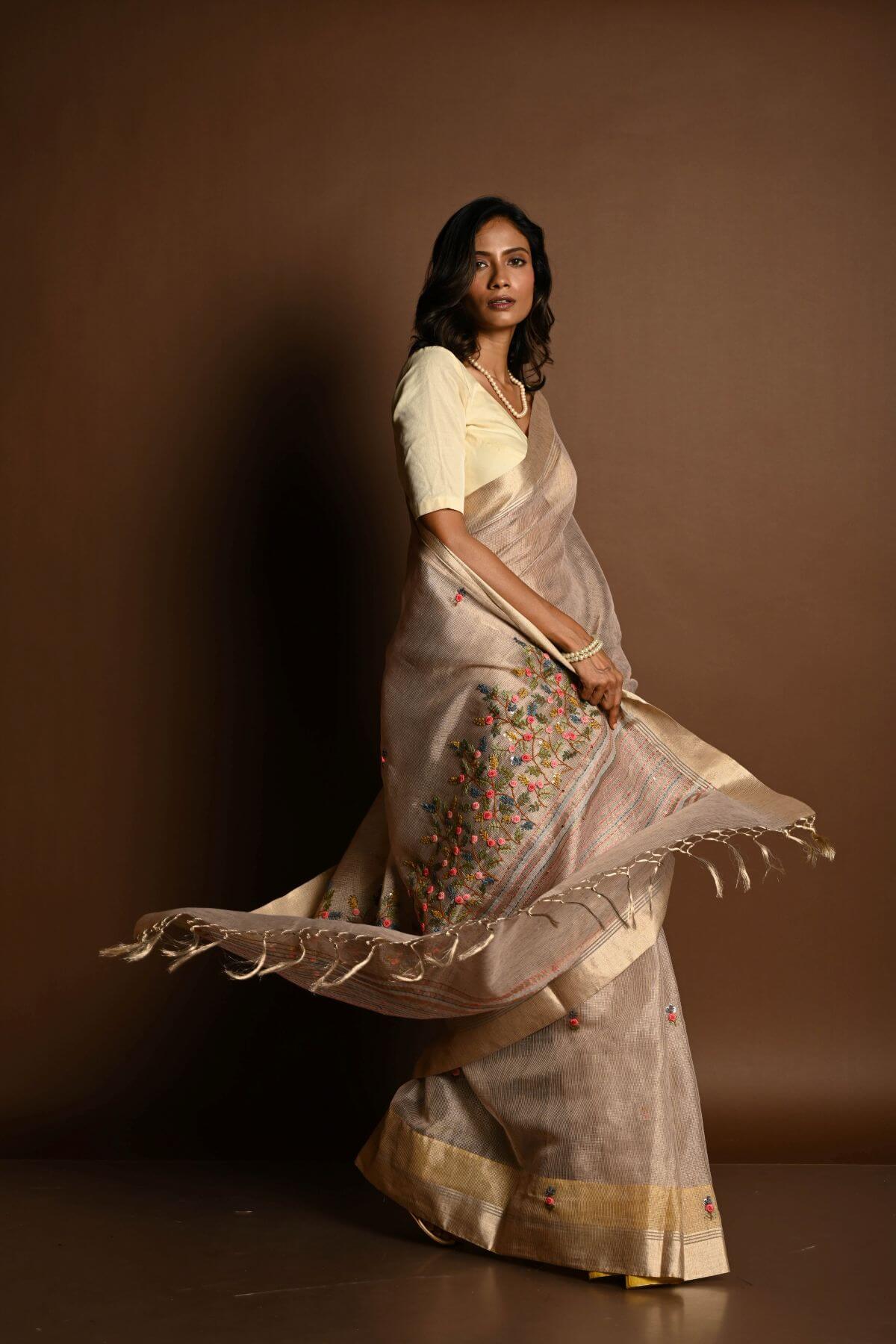 Off - White Saree in Silk Linen with Floral Embroidery Work - Anvi Couture