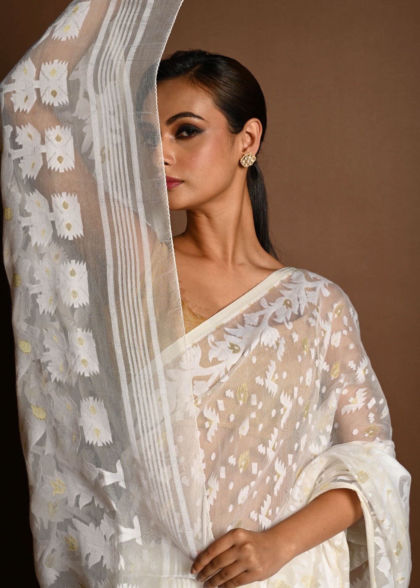 White and Gold Tant Jamdani Saree with All Over Jaal Work - Anvi Couture