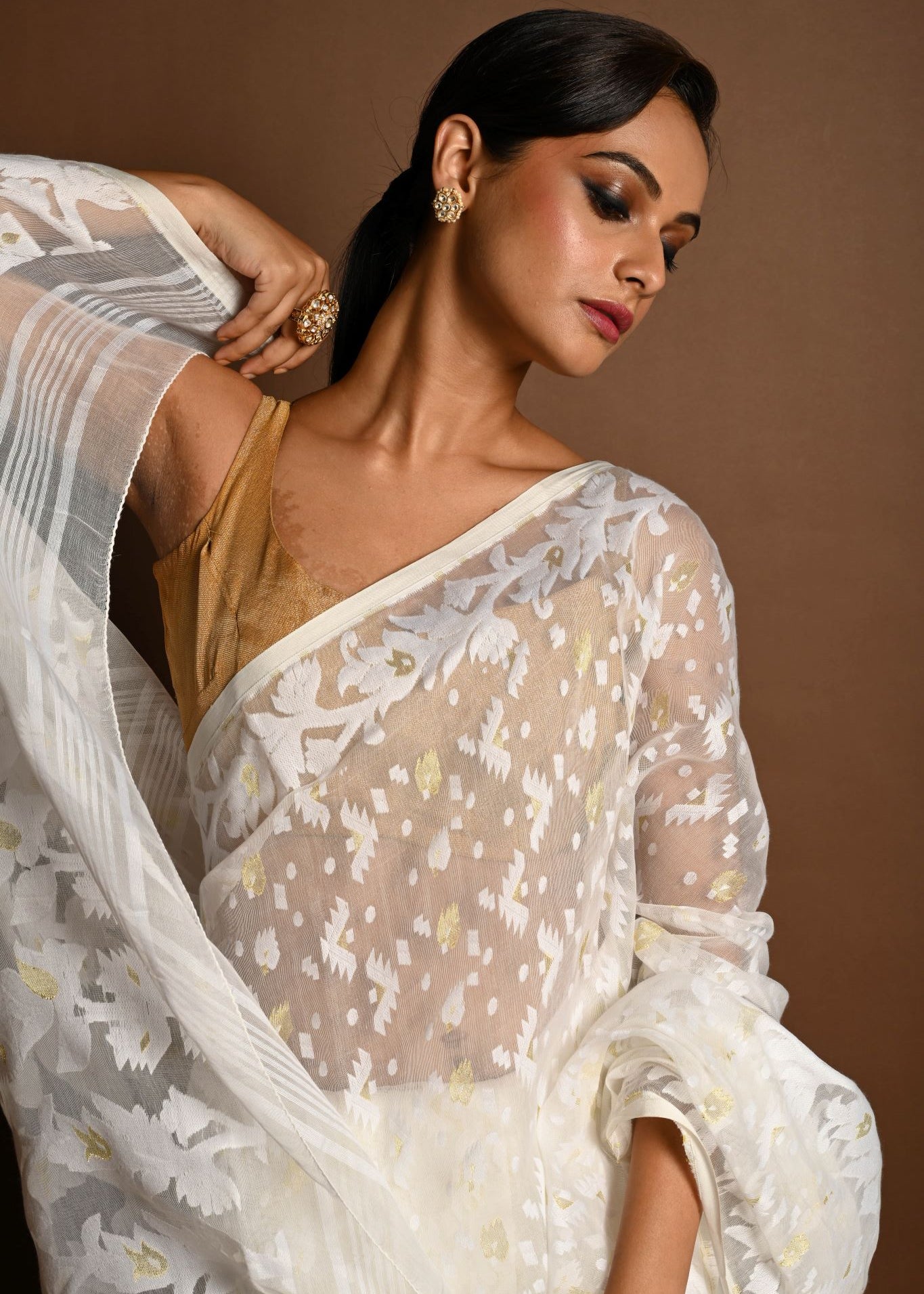 White and Gold Tant Jamdani Saree with All Over Jaal Work - Anvi Couture