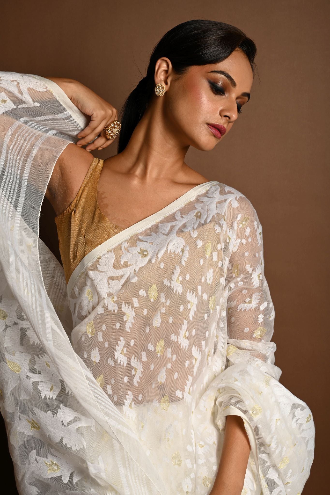 White and Gold Tant Jamdani Saree with All Over Jaal Work - Anvi Couture