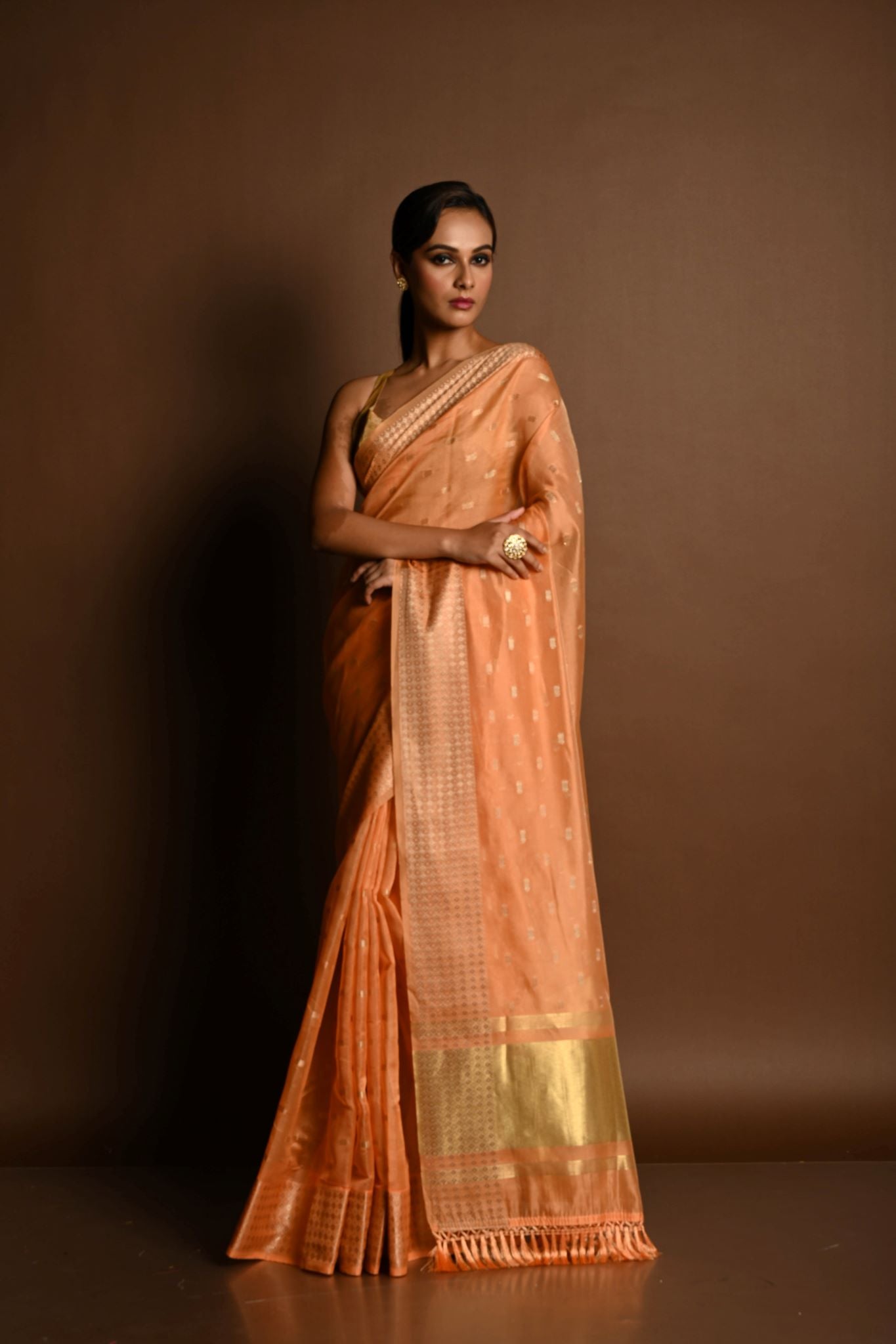 Peach Pink Chanderi Kota Silk Woven Saree With Unstitched Blouse Piece - Anvi Couture