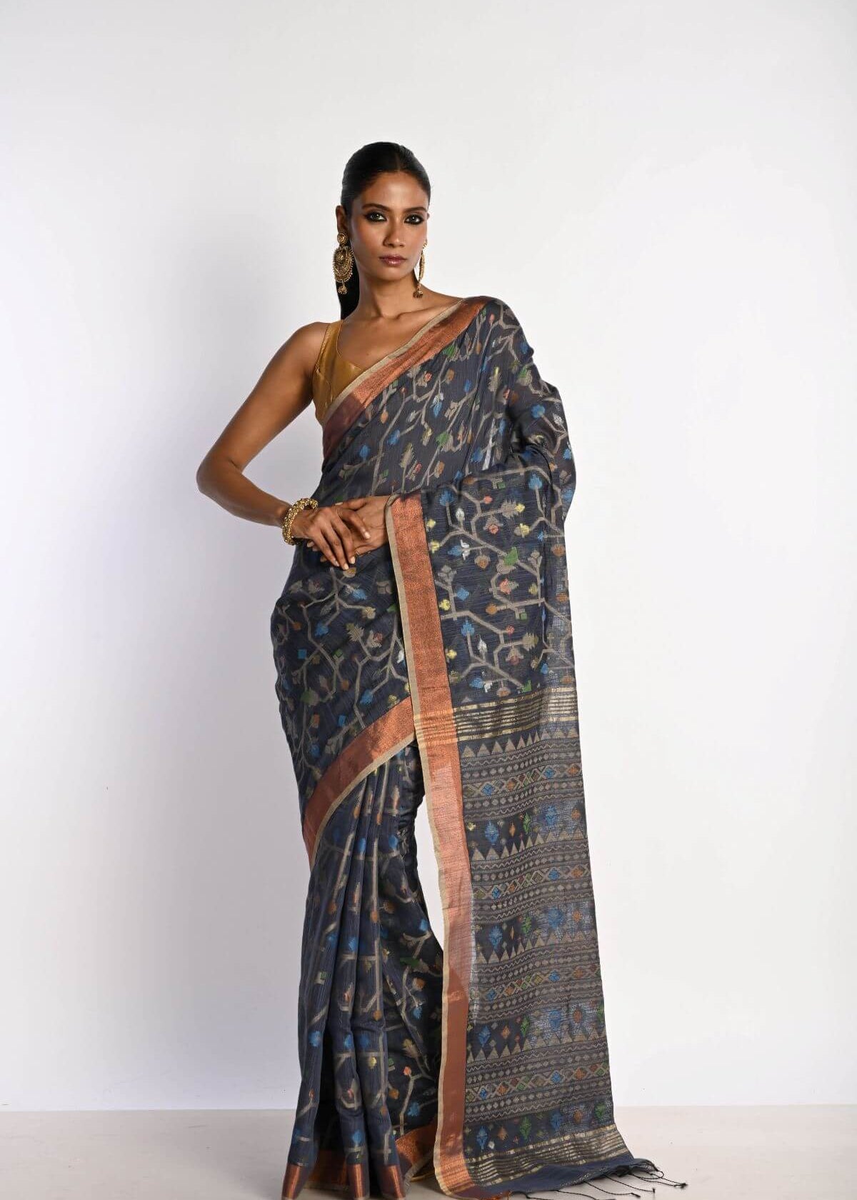 Dark Grey Tant Jamdani Saree with All Over Floral Weaving - Anvi Couture