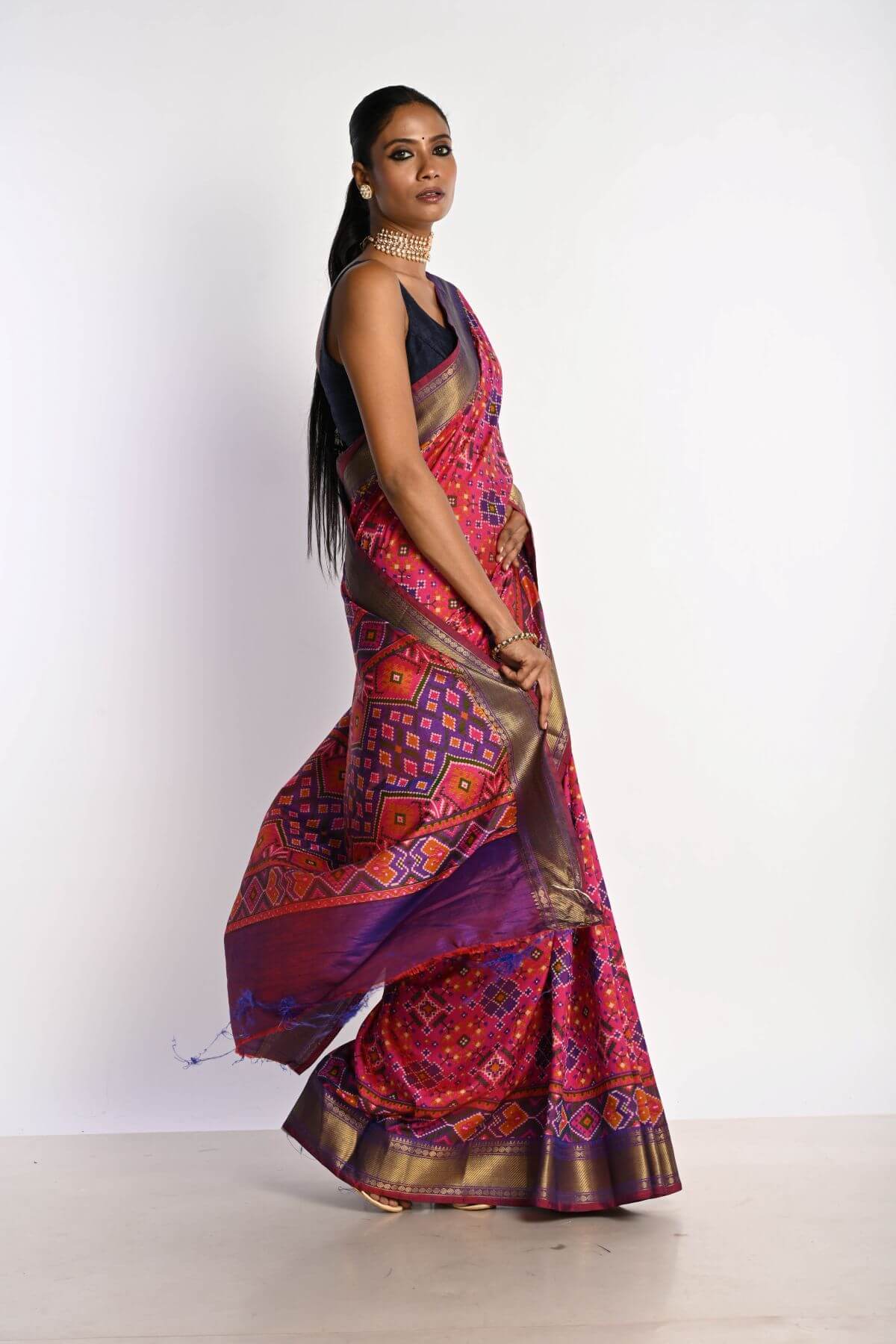 Pink Patola Silk Saree with Contrasting Purple Border - Anvi Couture