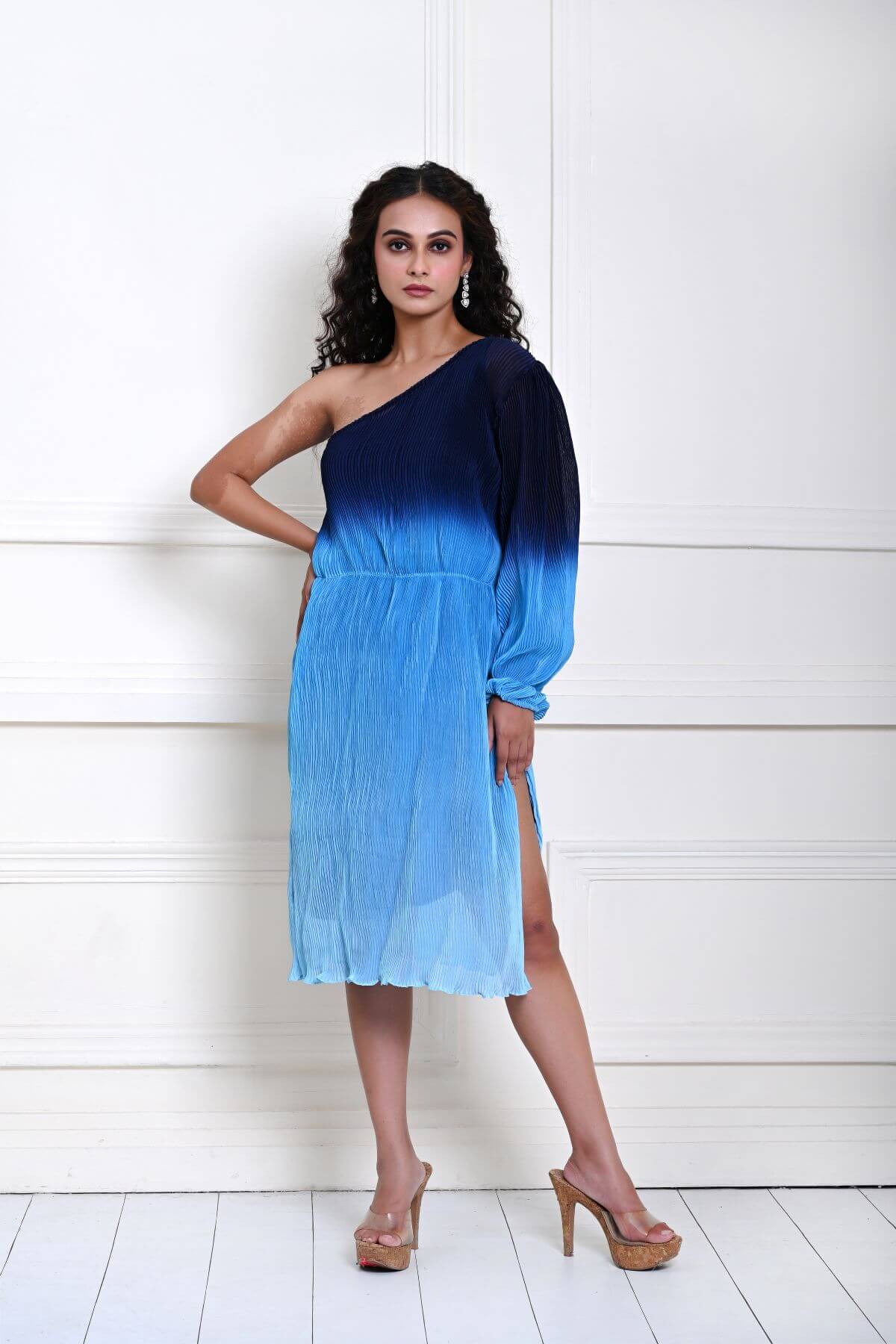 Blue One-Shoulder Midi Dress in Ombre Pleated fabric