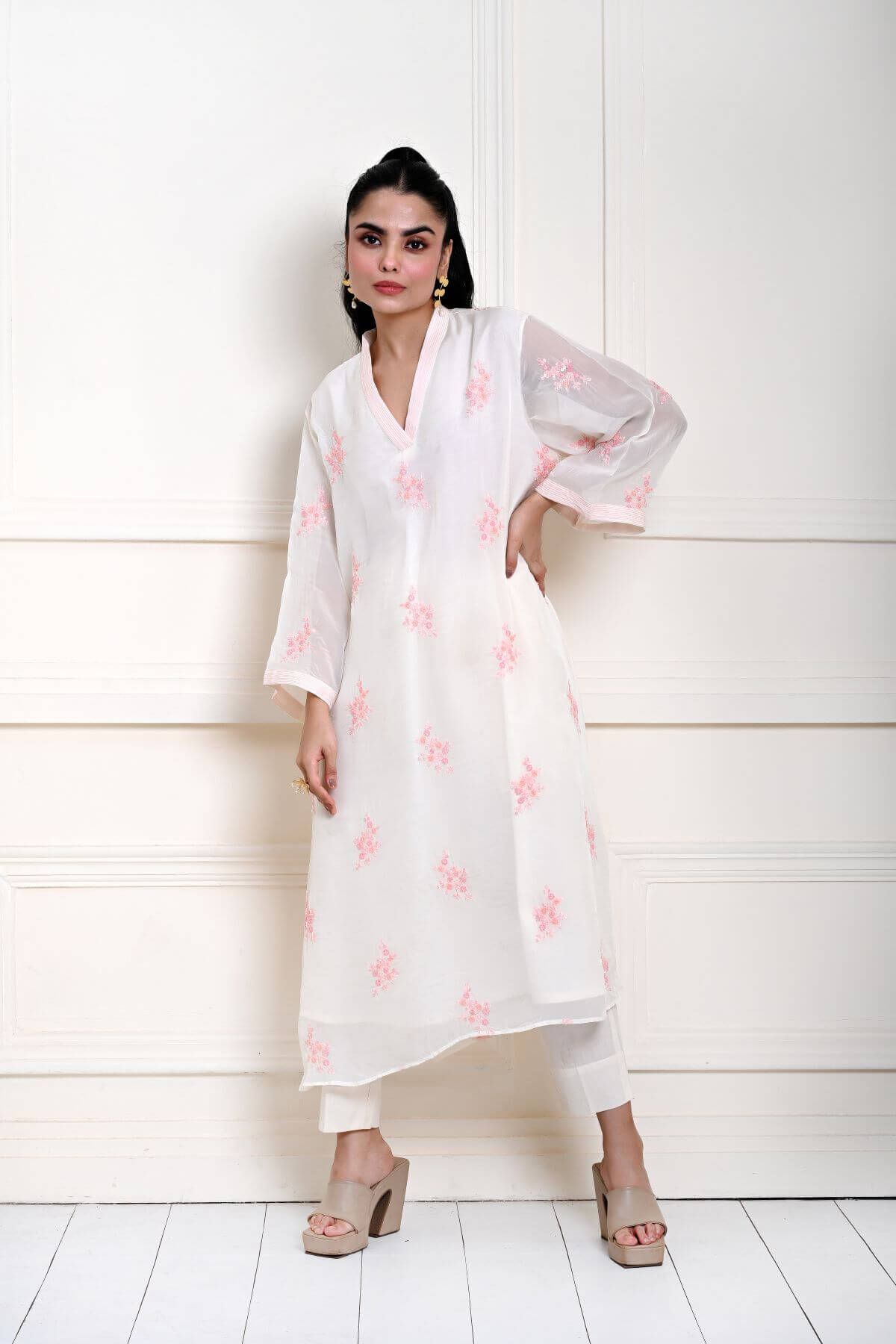 White Kaftan Kurti Set with Pink Floral Embroidery