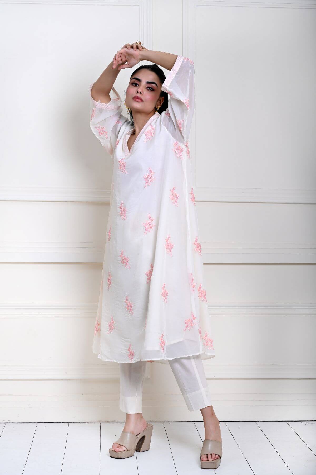 White Kaftan Kurti Set with Pink Floral Embroidery