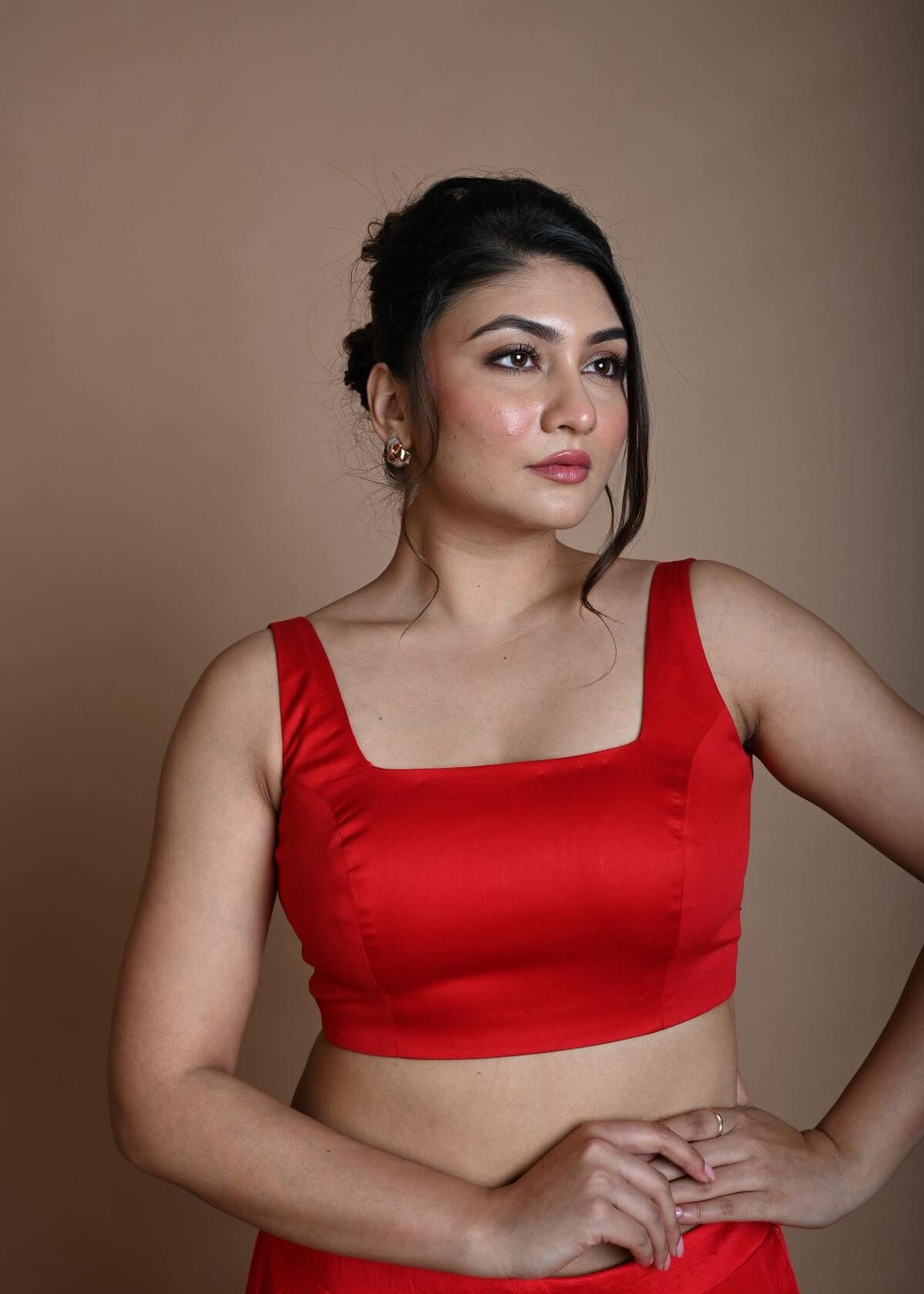 Red Sleeveless Blouse in Cotton with Square Neckline - Anvi Couture