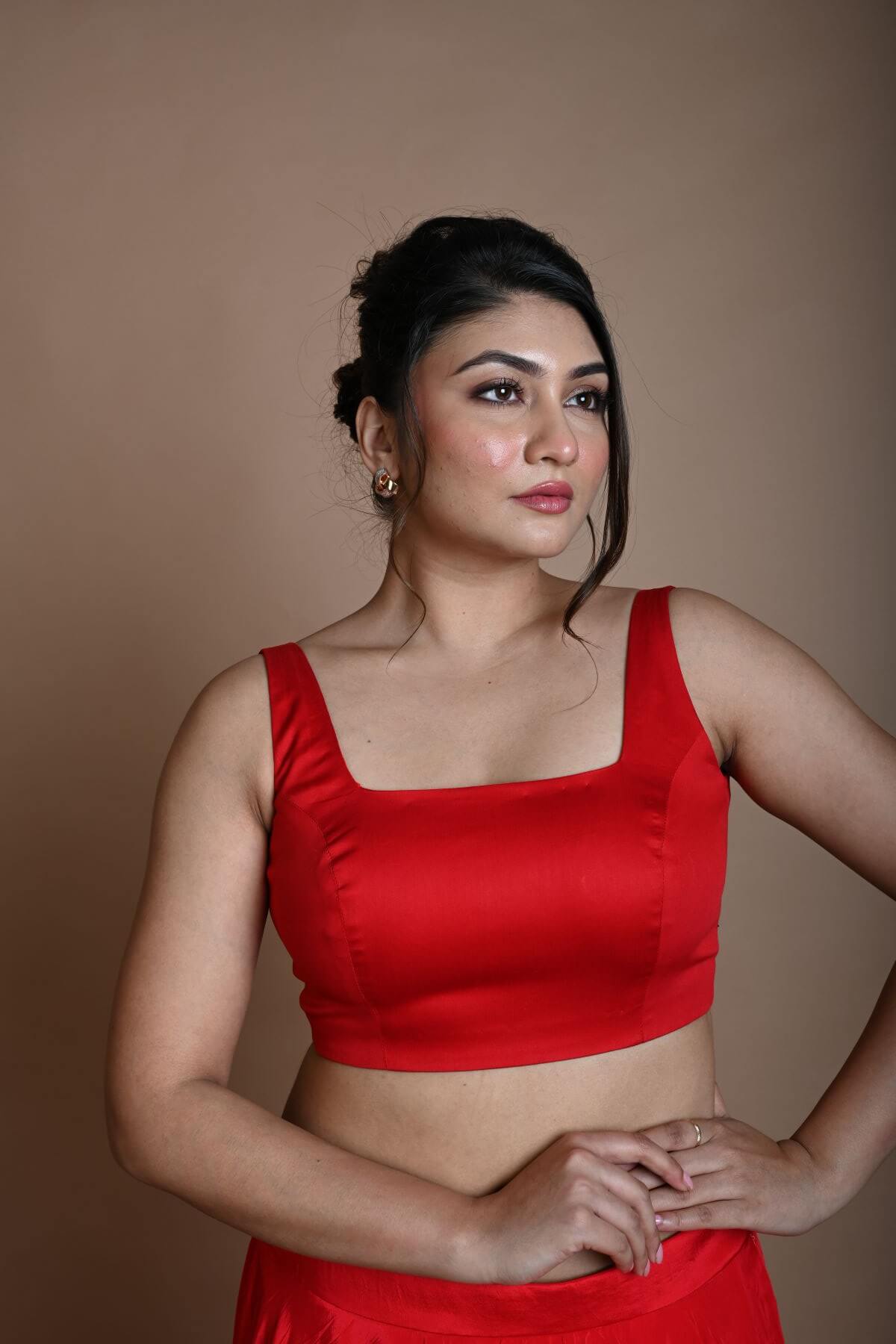 Red Sleeveless Blouse in Cotton with Square Neckline - Anvi Couture