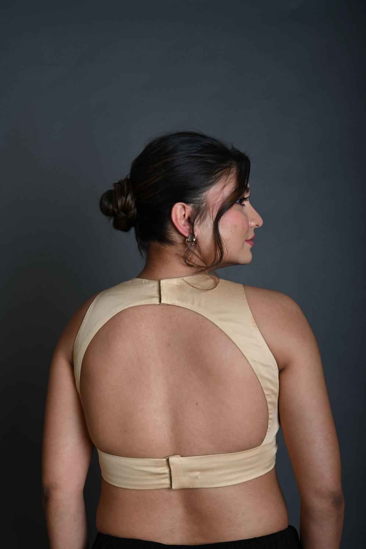 Cream Sleeveless Blouse in Cotton with Back Cutout with Deep V Neckline - Anvi Couture