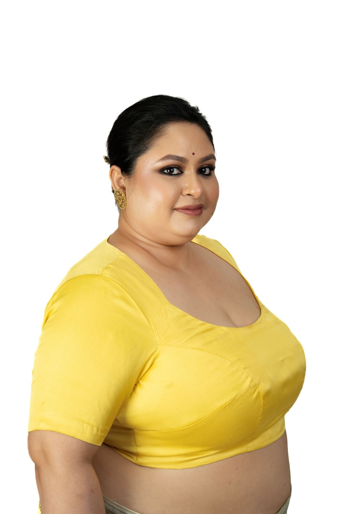 Yellow Sleeveless Plus Size U Neckline Saree Blouse - image 3