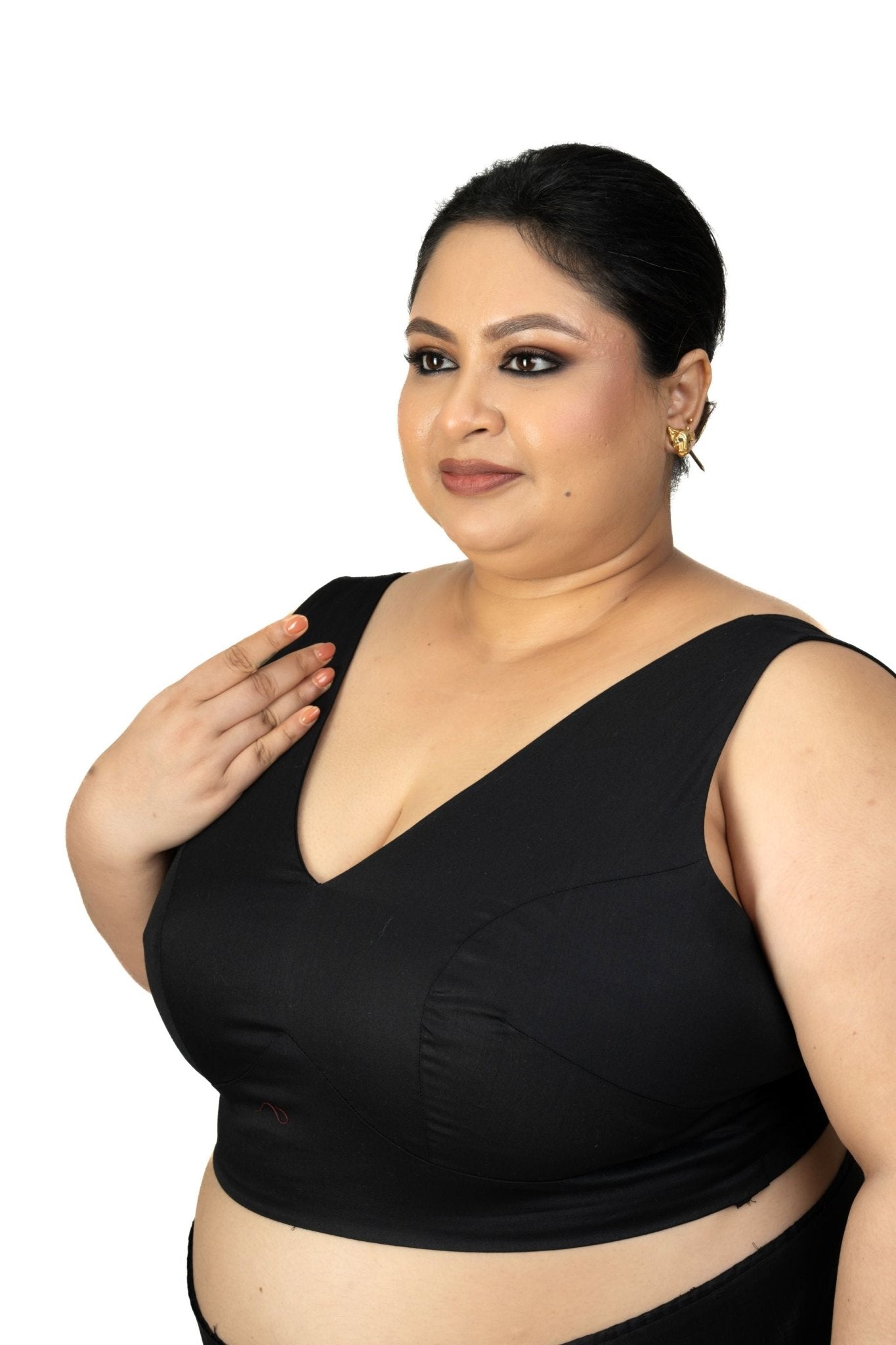 Black V Neck Plus Size Sleeveless Saree Blouse - Anvi Couture
