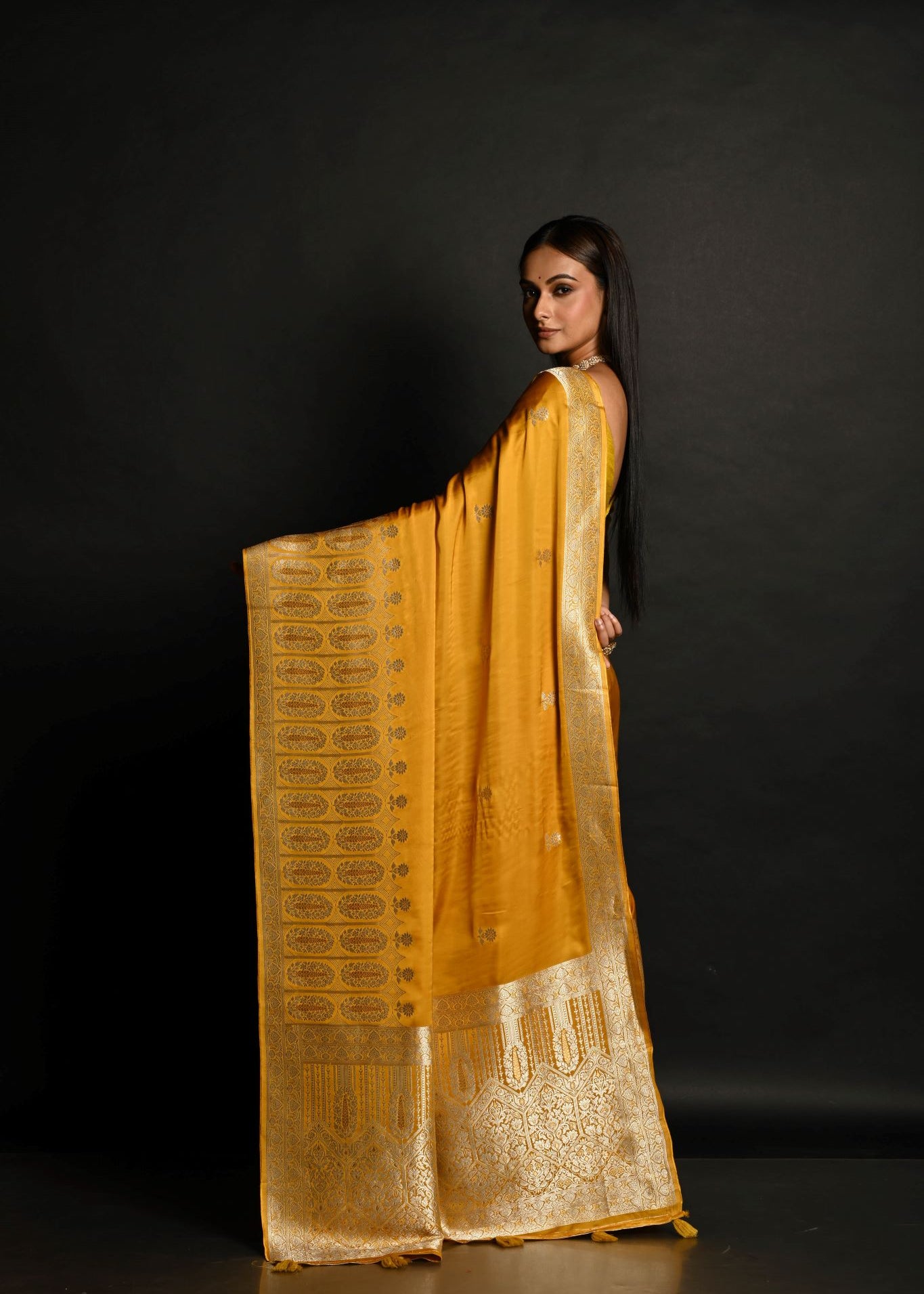 Yellow Pure Banarasi Satin Silk Handloom Saree - Anvi Couture