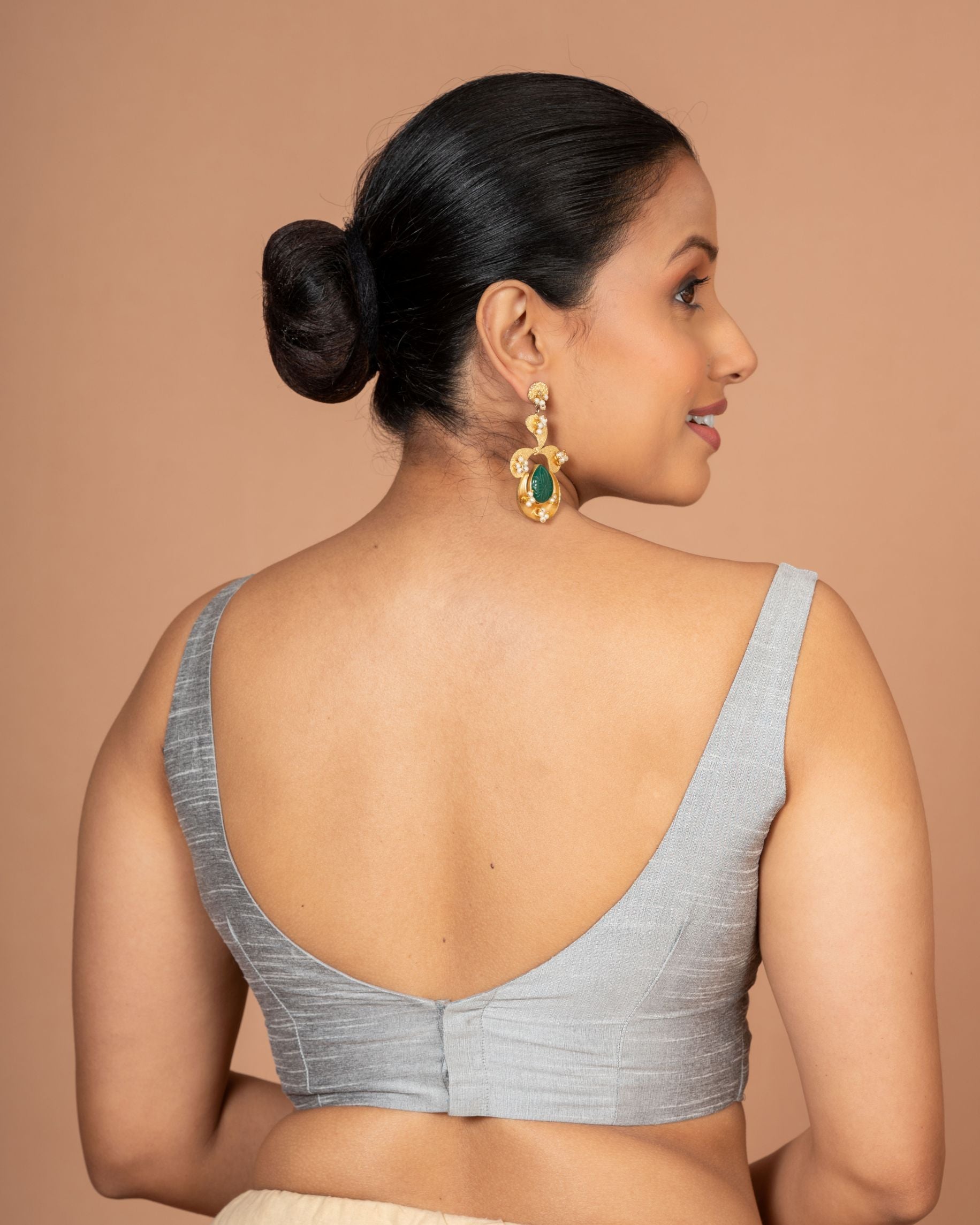 Silver Raw Silk Sweetheart Neckline Sleeveless Back