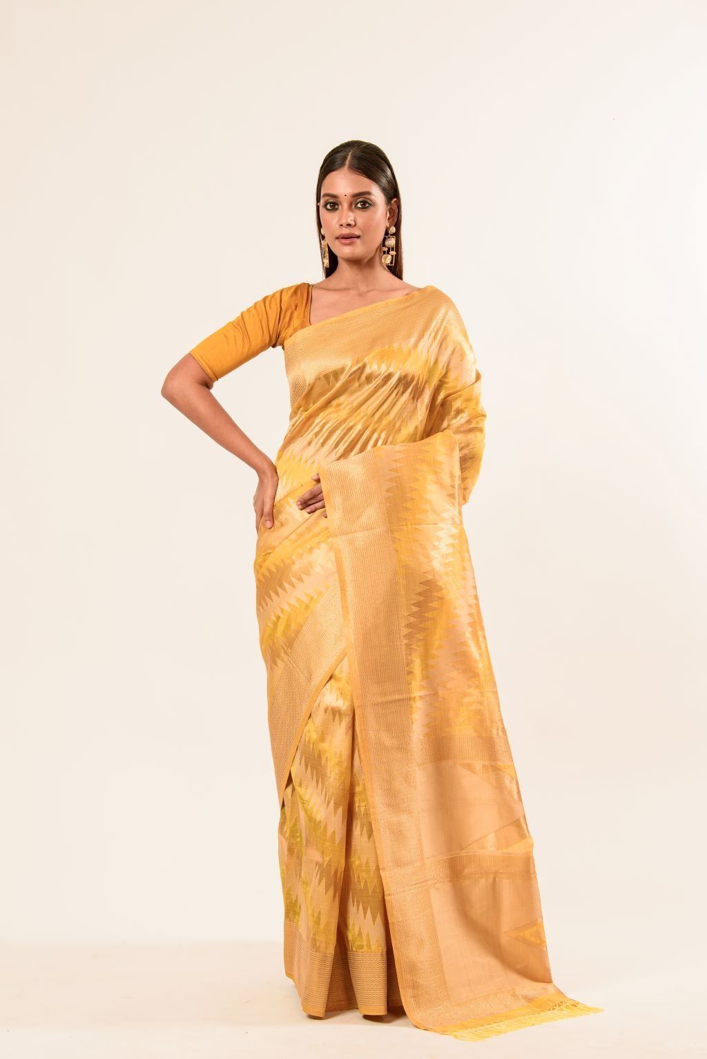 Yellow Handwoven Pure Silk Saree - Anvi Couture