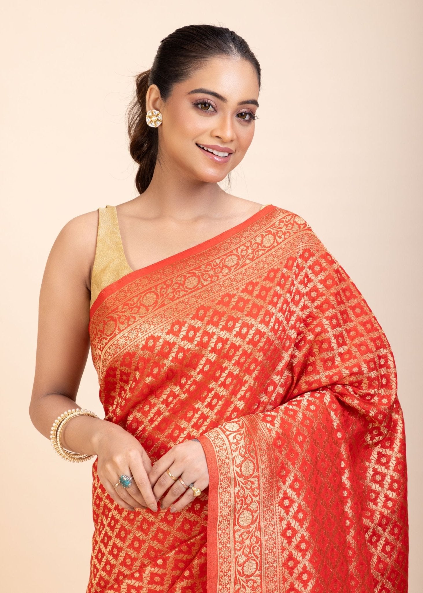 Red Bandhani Handloom Banarasi Saree - Anvi Couture