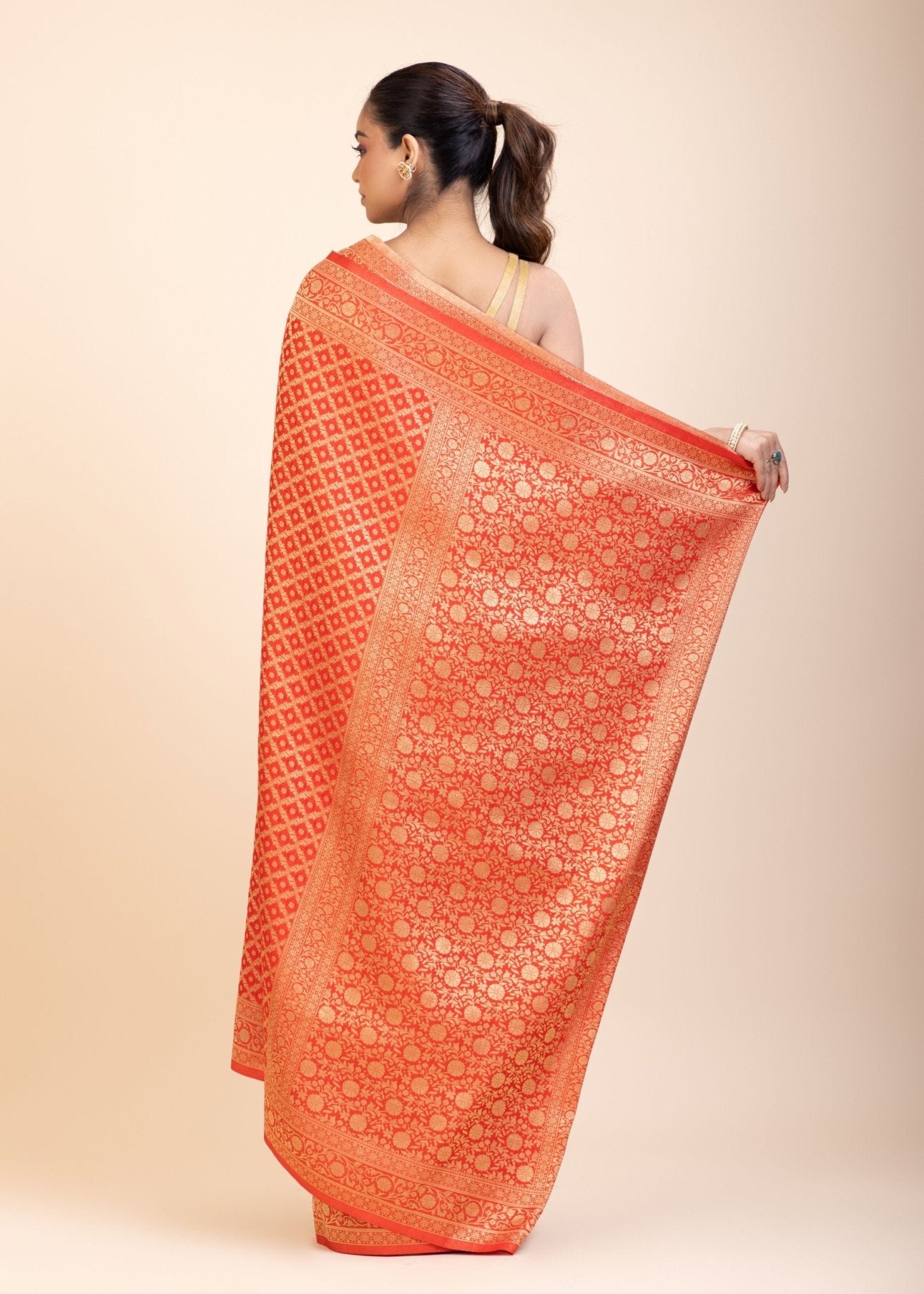 Red Bandhani Handloom Banarasi Saree - Anvi Couture