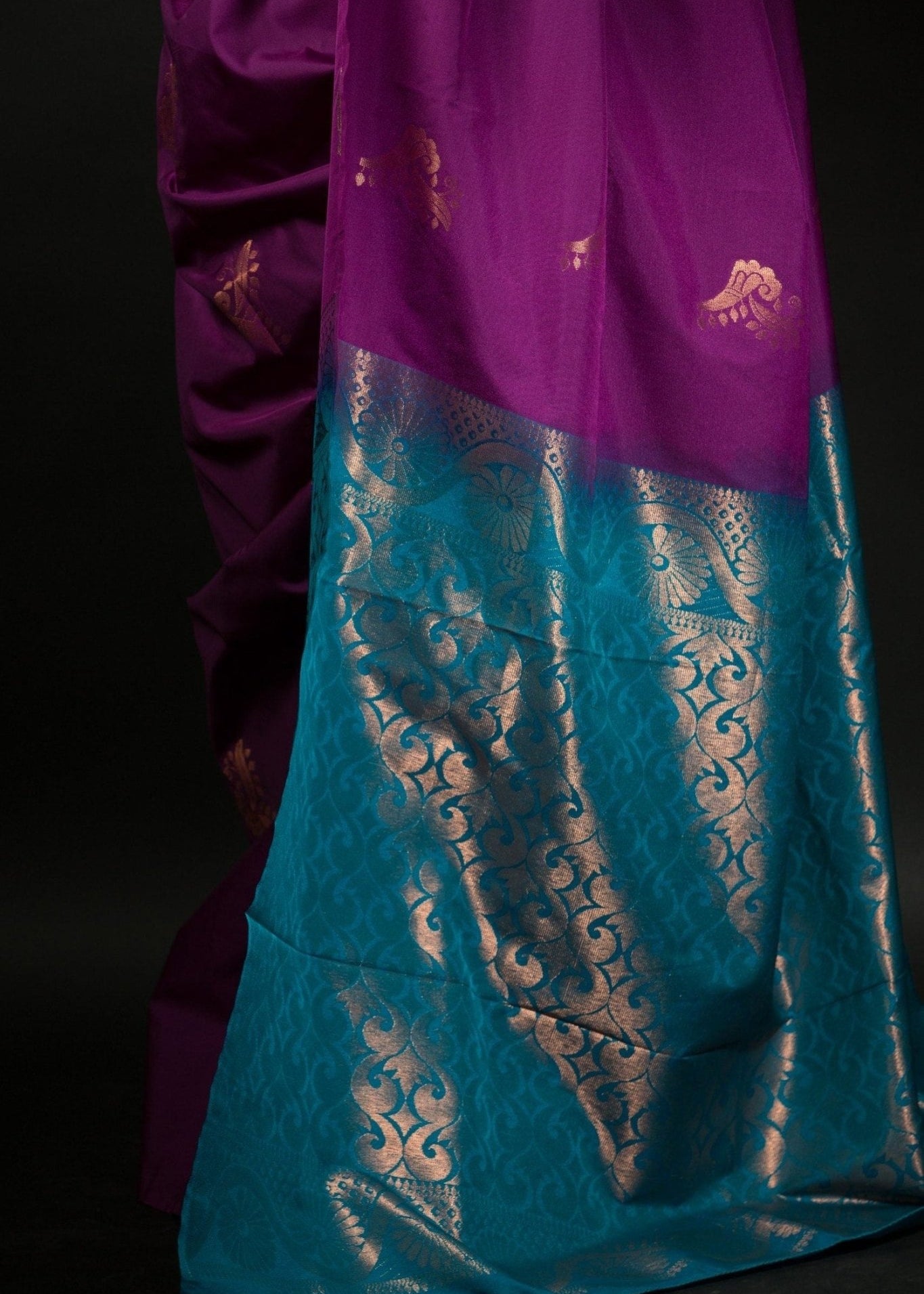 Purple and Azure Blue Pure Kanjivaram Silk Saree - Image 4