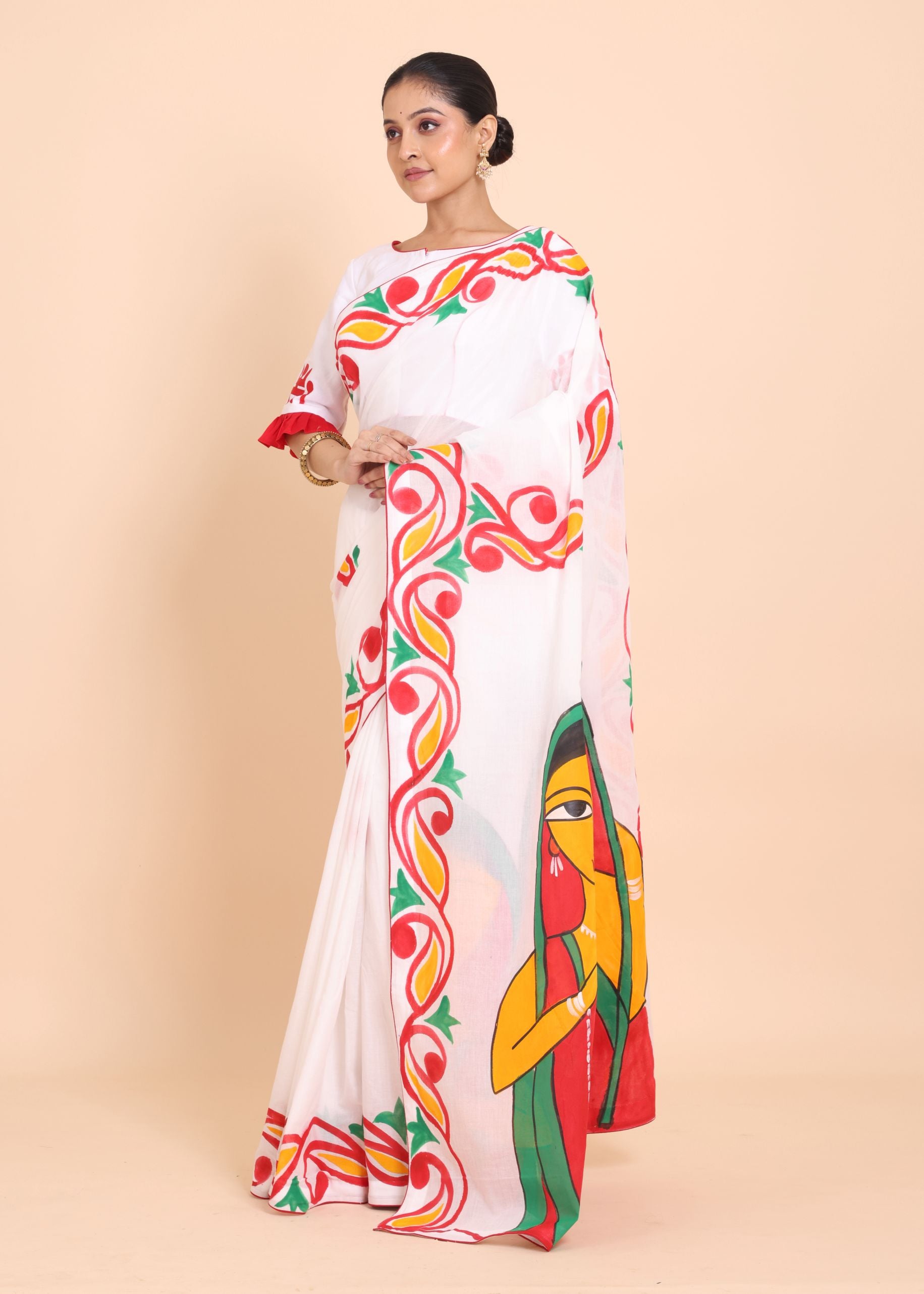 White Cotton Handloom Saree With all over Hand Paint Front