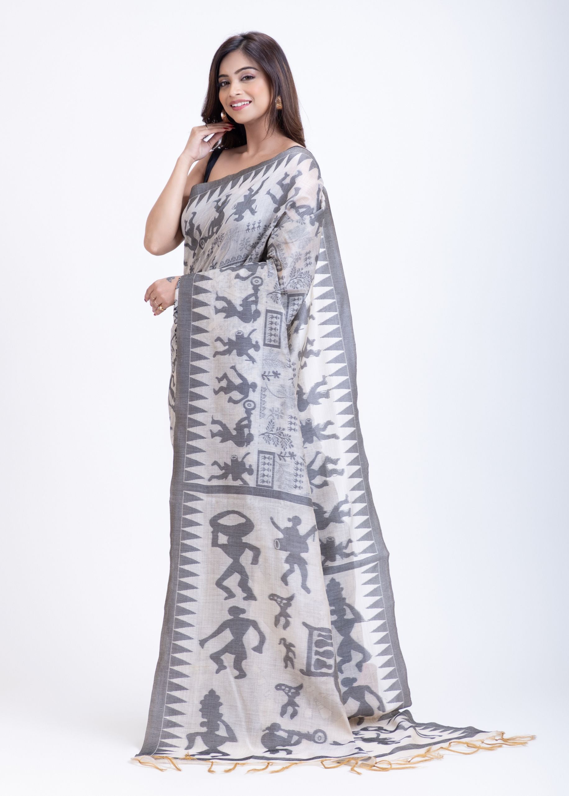 White Handwoven Jamdani Saree with Black Artistic Design Back
