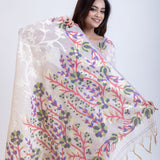 White Jacquard Floral Handloom Jamdani Saree  Close Up
