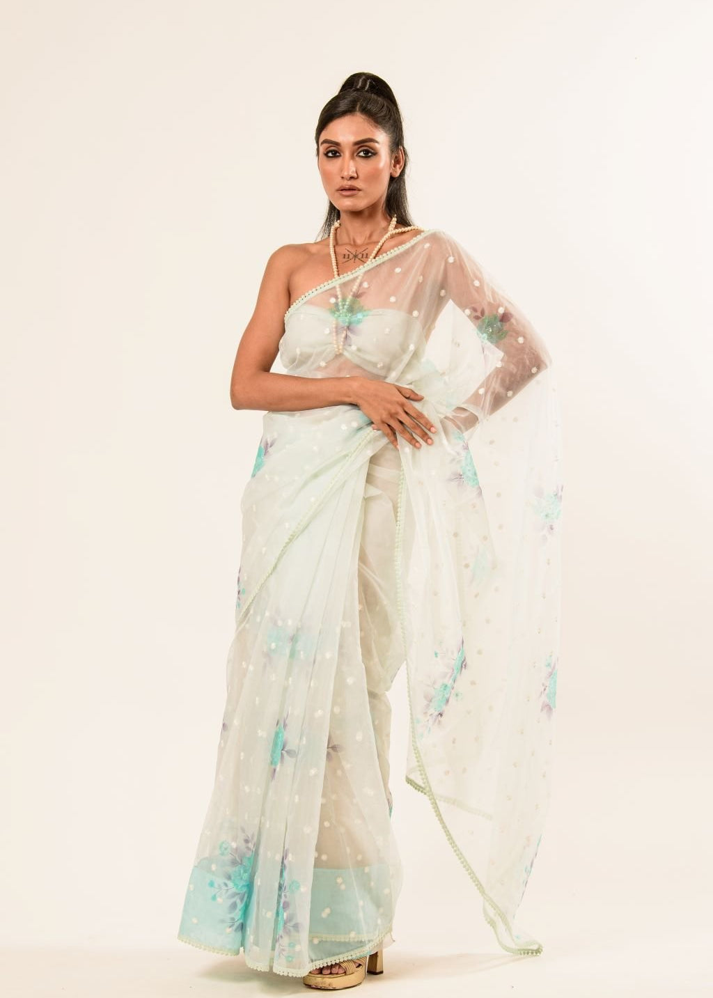 White Organza Saree with Floral Embroidered Work - Anvi Couture