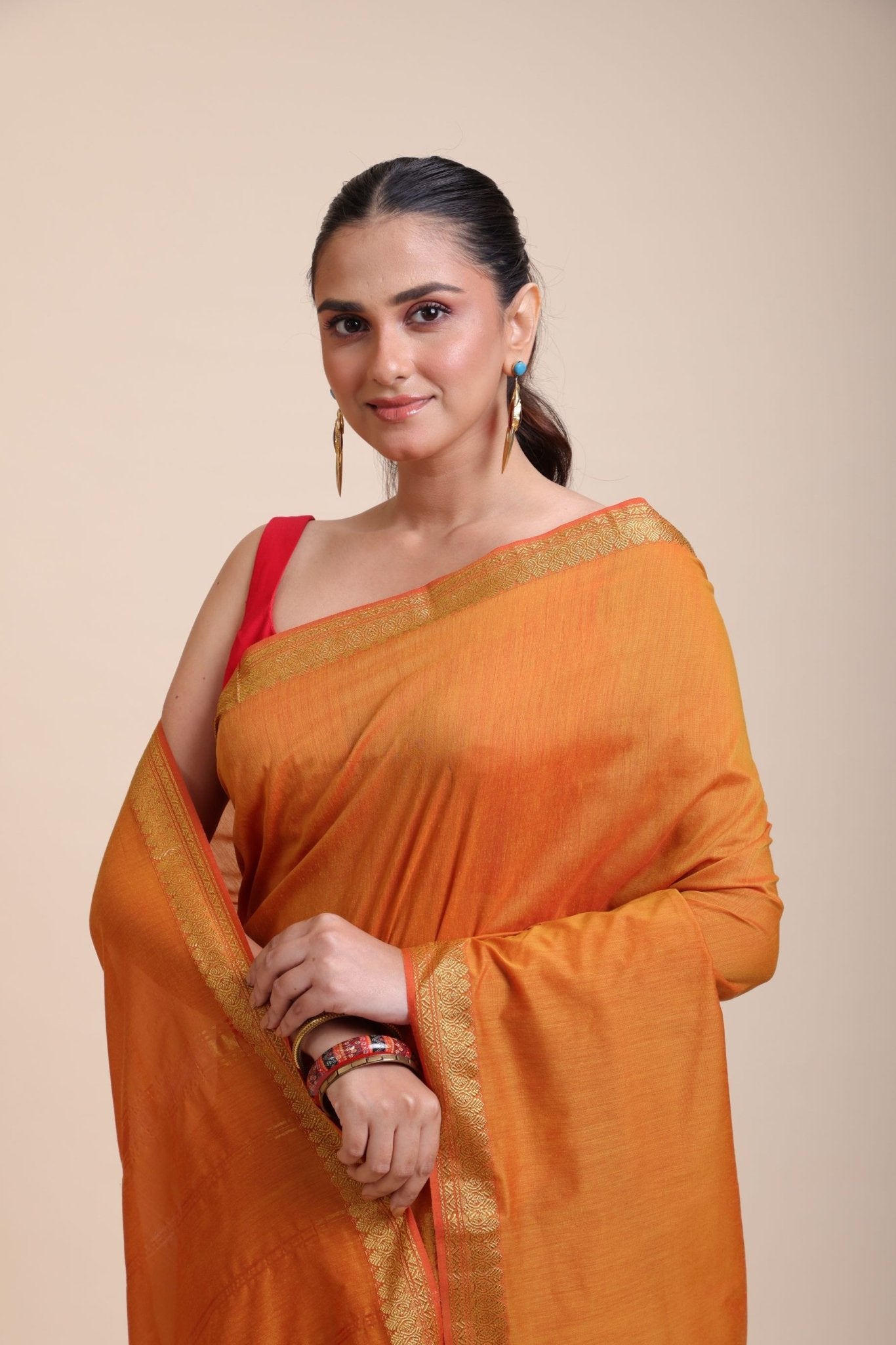 Yellow Cotton Handloom Saree with Golden Border - Anvi Couture